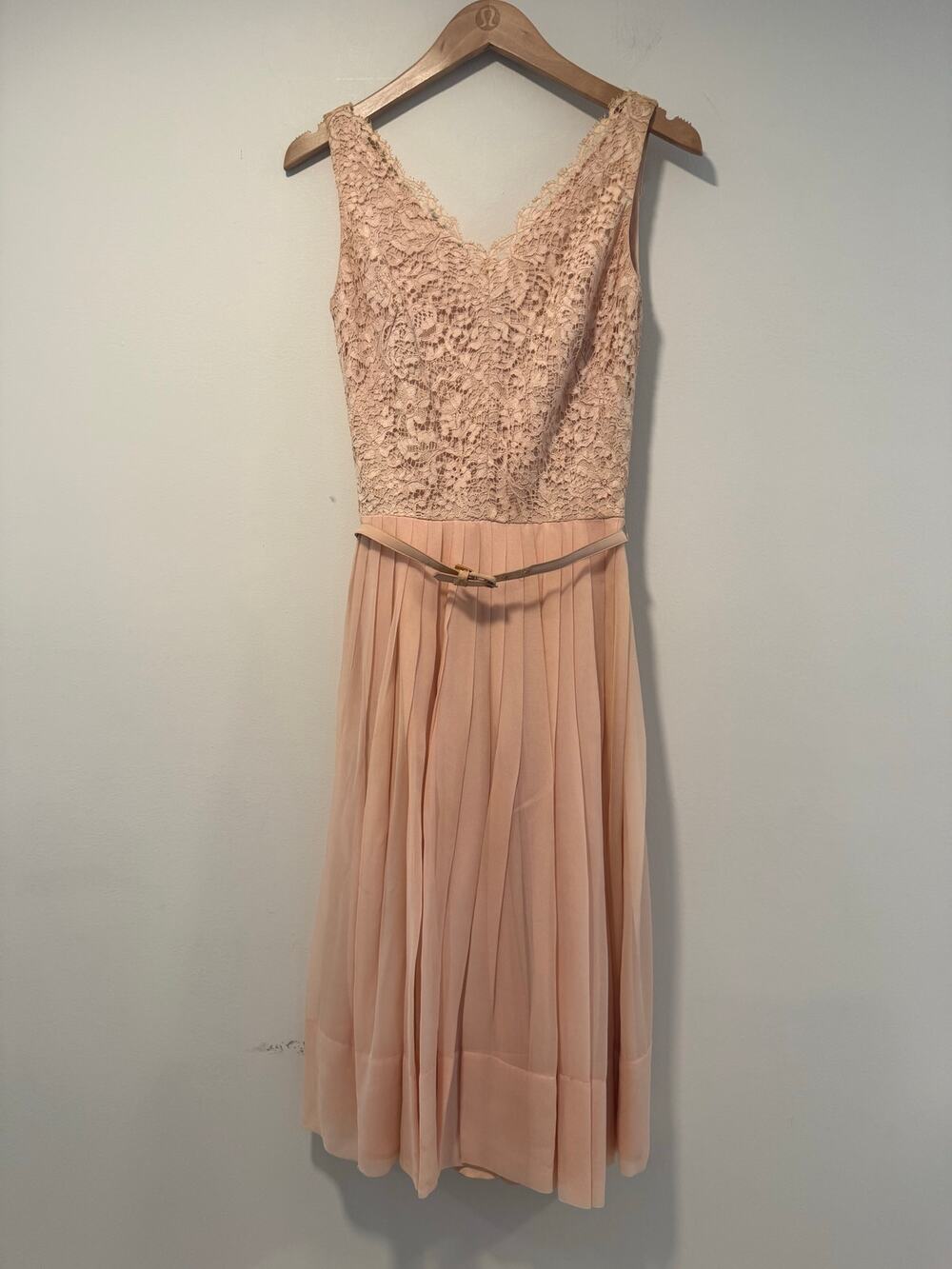 VTG 1950s-60s Pleated Dress w Matching Cardigan Light Pink Floral Lace Small JL